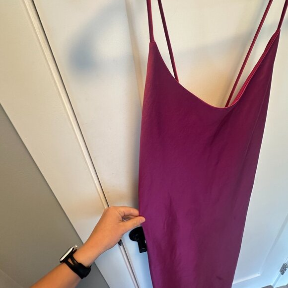 Line & Dot Makena satin dress Large Pink - Picture 2 of 7